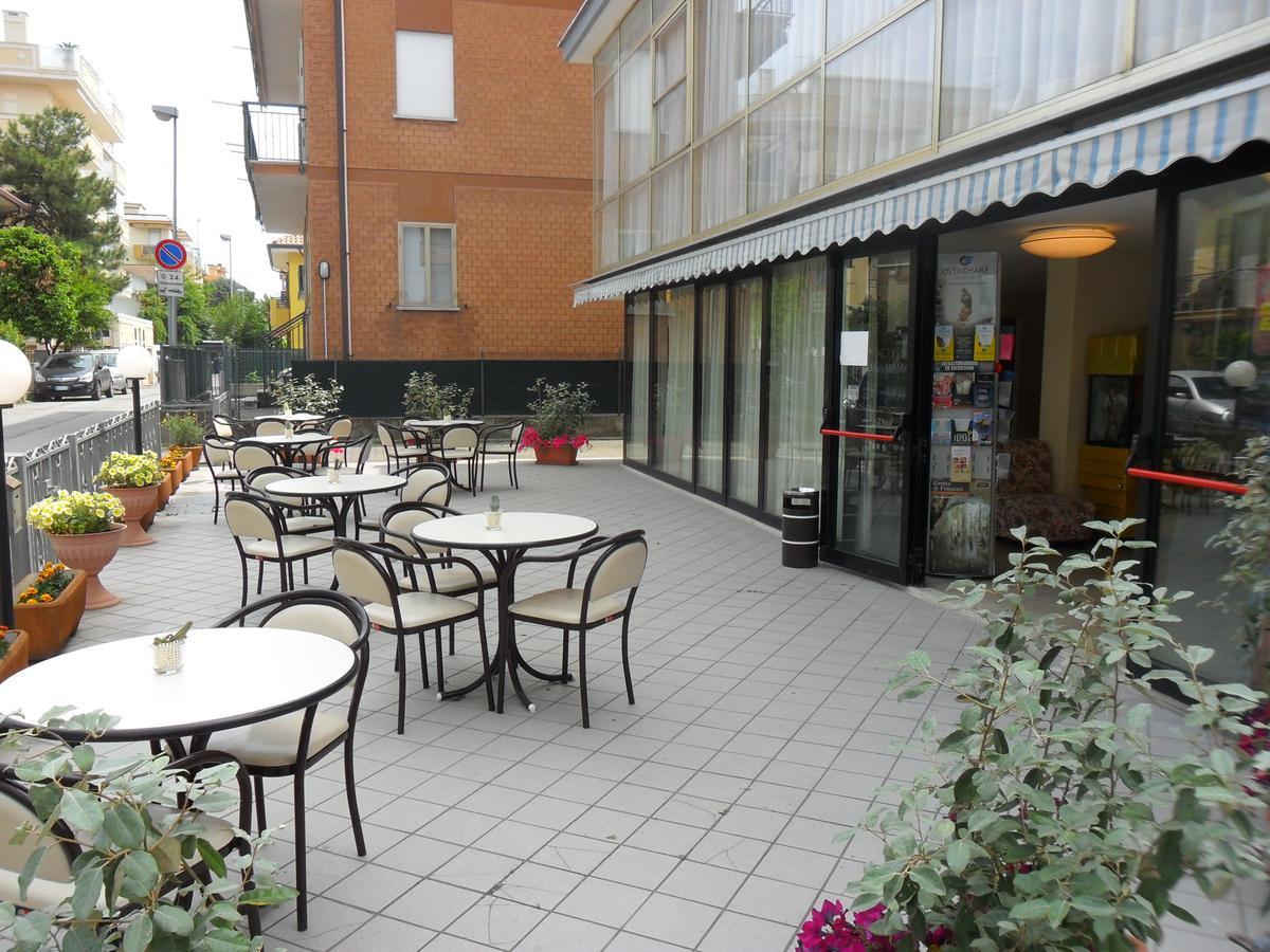 Hotel Orlov Rimini Exterior photo